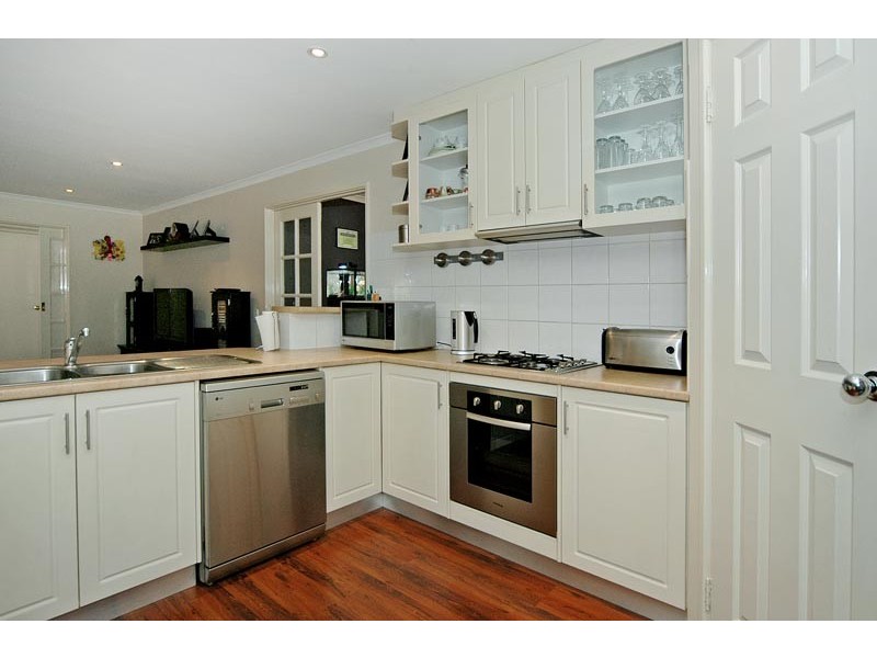 42 Monaltrie Loop, Carramar WA 6031