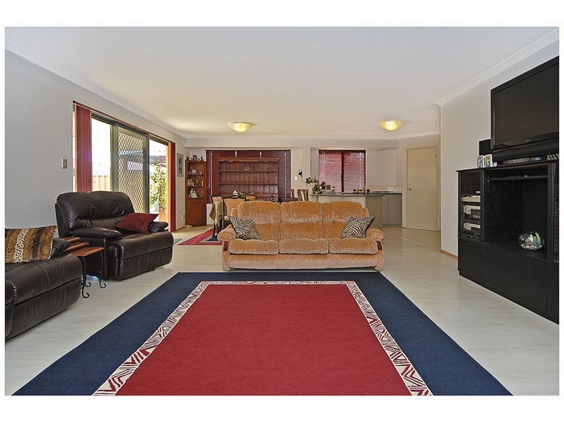 12 Chorley Avenue, Butler WA 6036