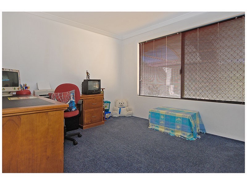 12 Chorley Avenue, Butler WA 6036