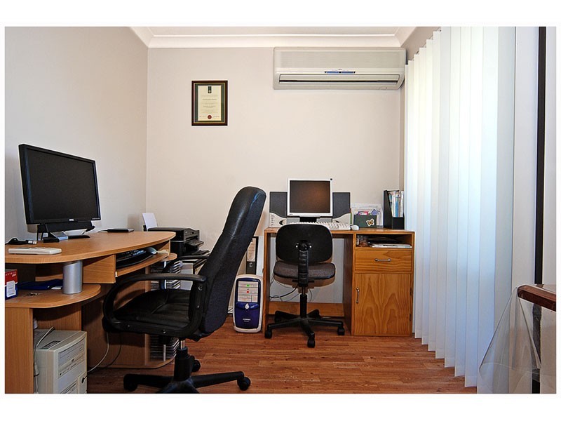 6 Gallop Close, Heathridge WA 6027