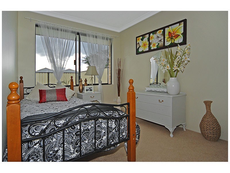 9 Harmony Avenue, Clarkson WA 6030