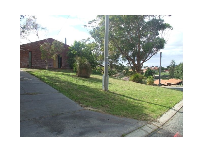 7 Ostle Street, Mullaloo WA 6027