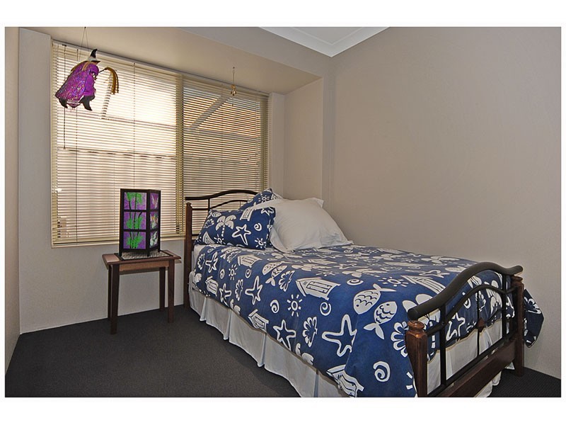 127 St Barnabas Boulevard, Quinns Rocks WA 6030