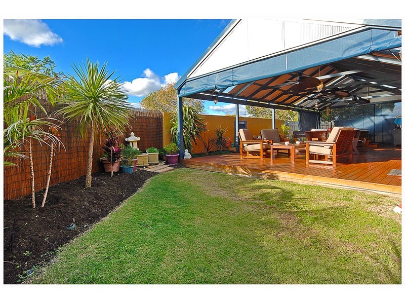127 St Barnabas Boulevard, Quinns Rocks WA 6030