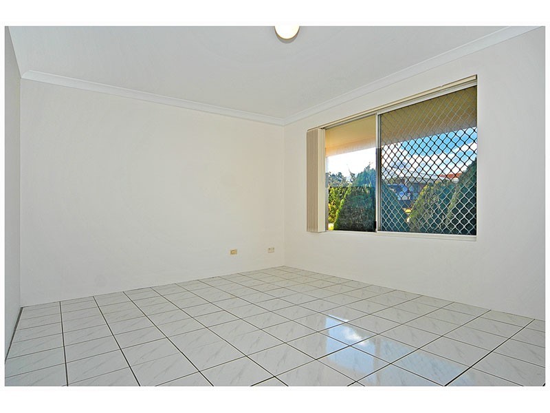 6 Bateson Heights, Clarkson WA 6030