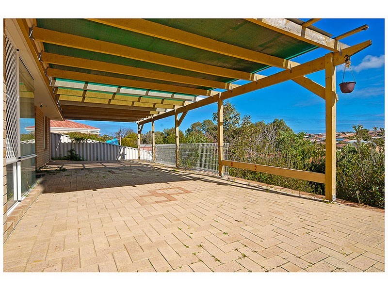 6 Bateson Heights, Clarkson WA 6030