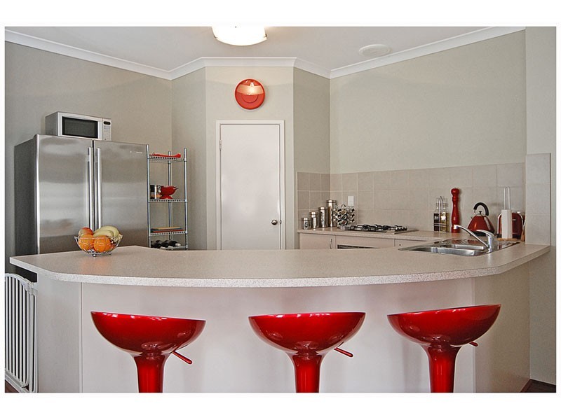 83 Yandella Promenade, Tapping WA 6065