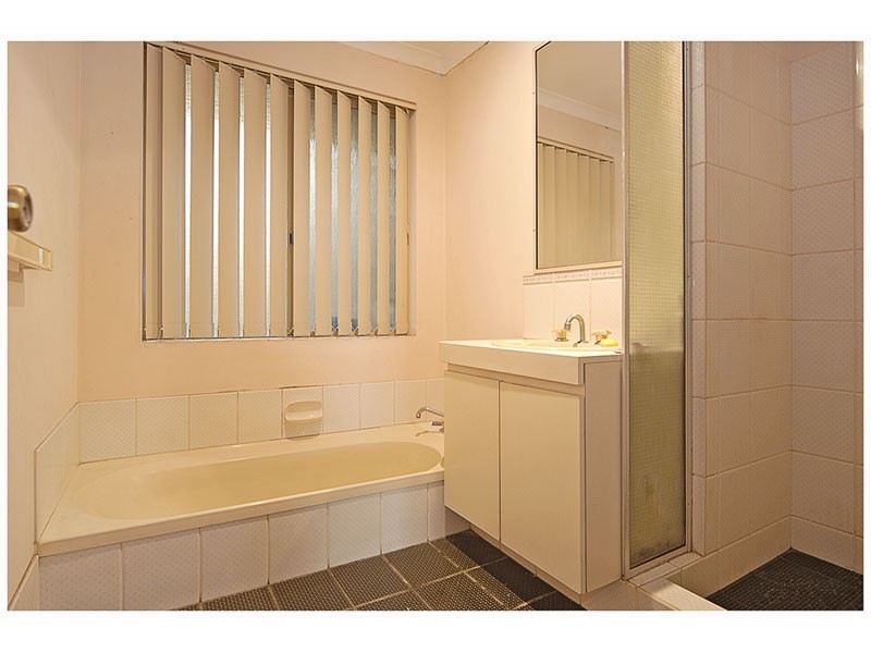 18 Utah Grove, Joondalup WA 6027