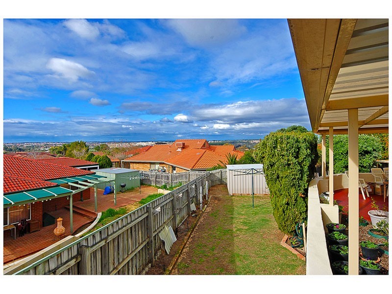 18 Utah Grove, Joondalup WA 6027