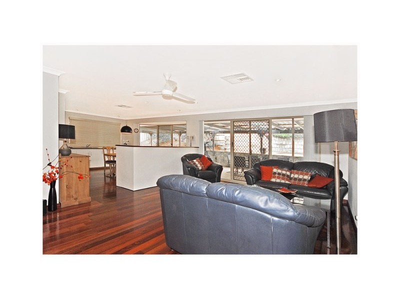 14 Castle Rock, Joondalup WA 6027