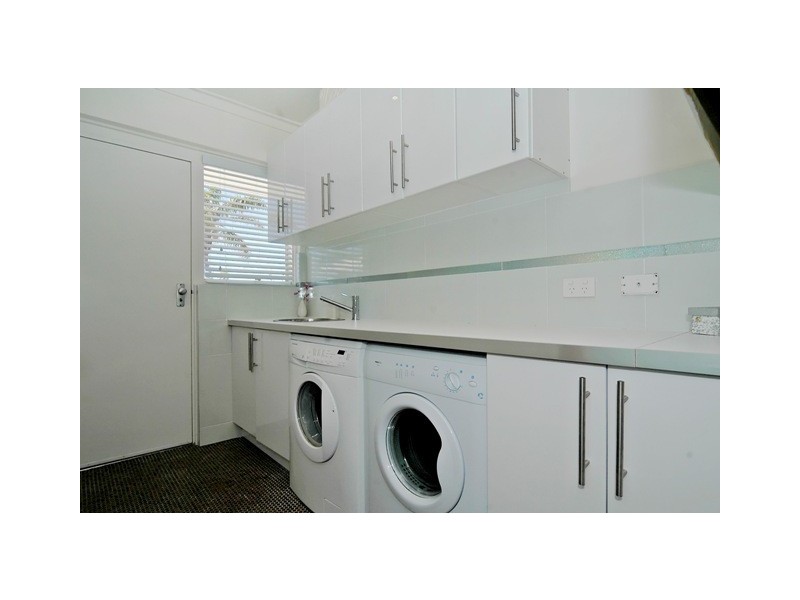 33 Koombana Way, Kallaroo WA 6025