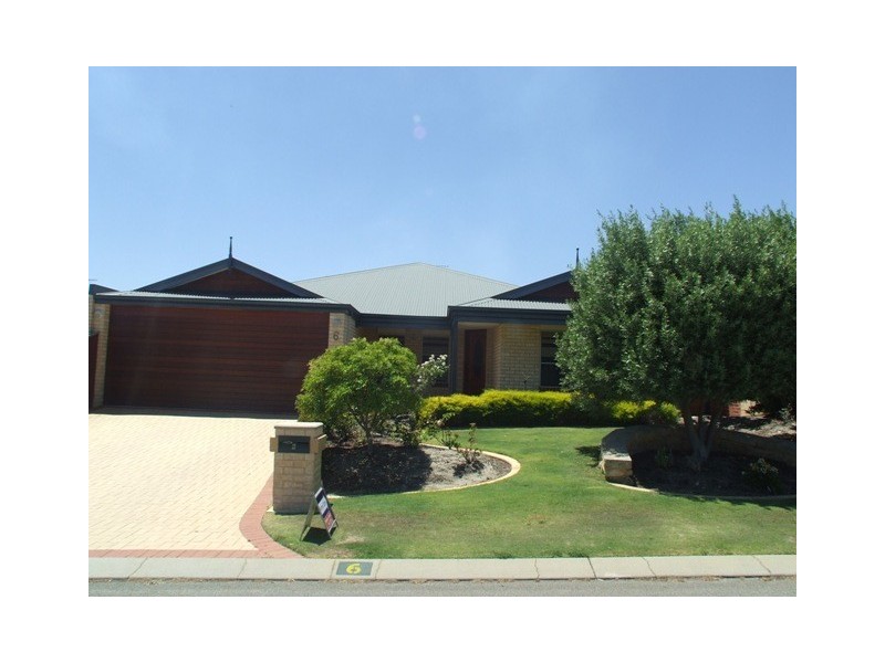 6  Bluff Way, Mindarie WA 6030