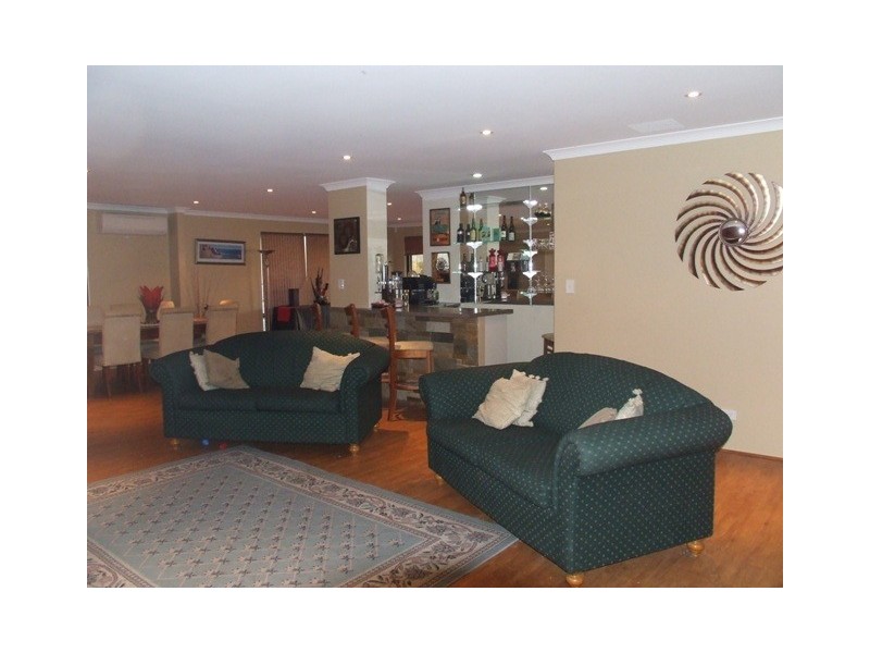 50 Clarkson Avenue, Tapping WA 6065