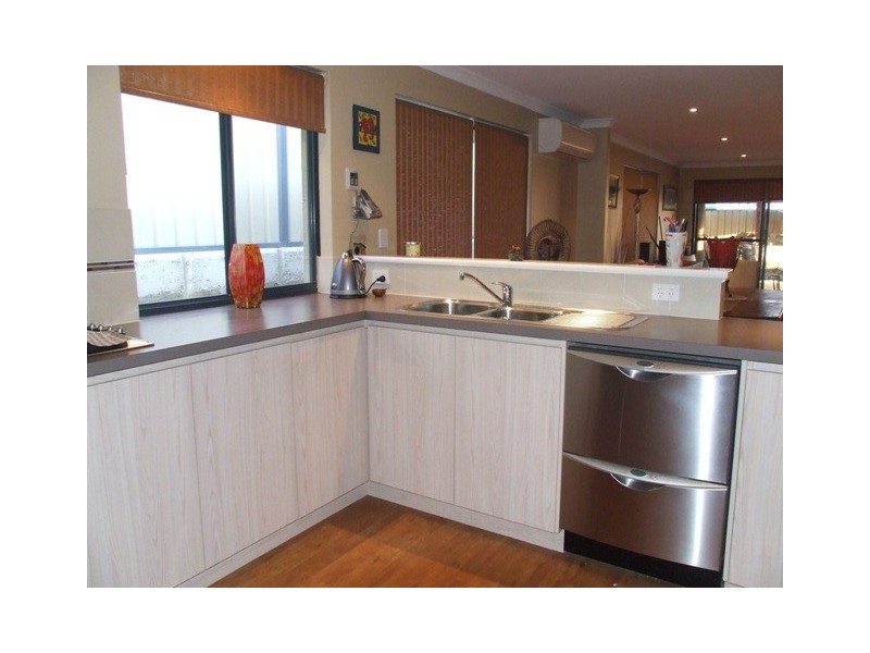 50 Clarkson Avenue, Tapping WA 6065