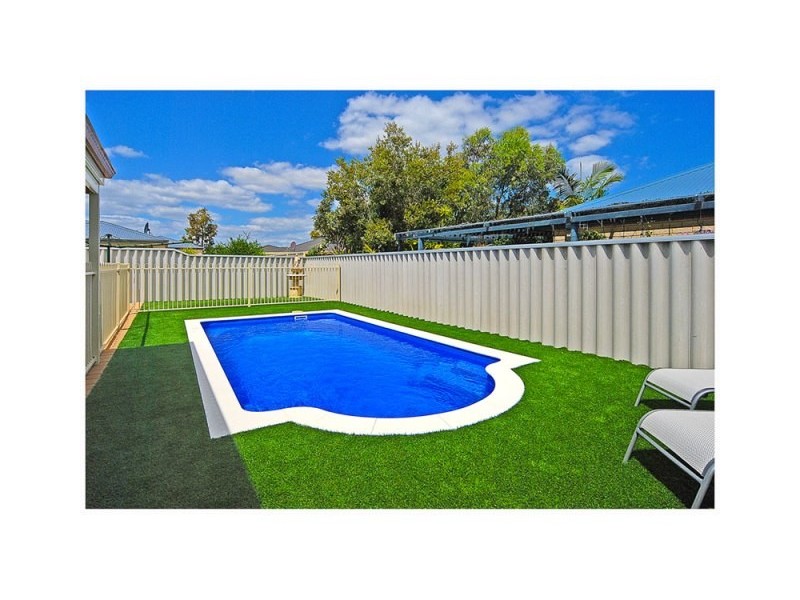 38 Clarafield Meander, Tapping WA 6065