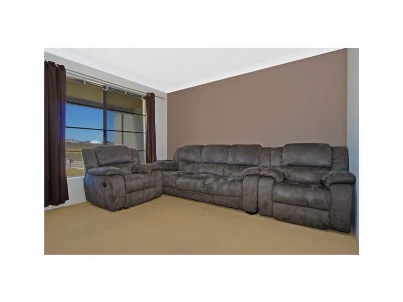 58 Whitsunday Ave, Ridgewood WA 6030