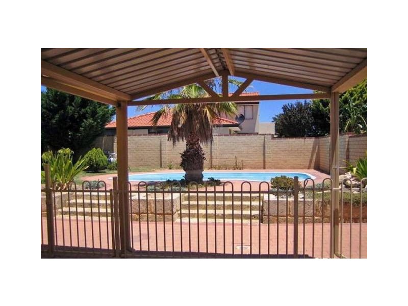 29 Rothesay Heights, Mindarie WA 6030