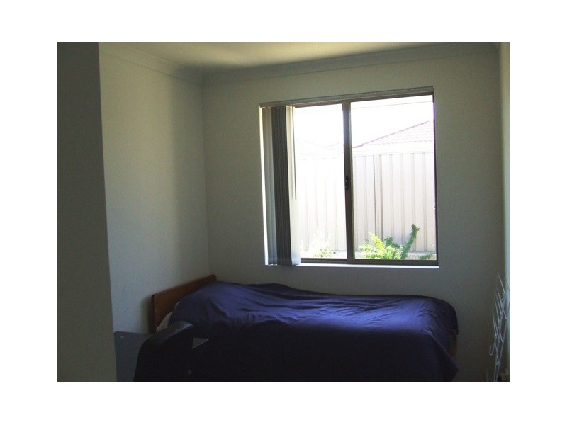 4 Viognier Link, Pearsall WA 6065