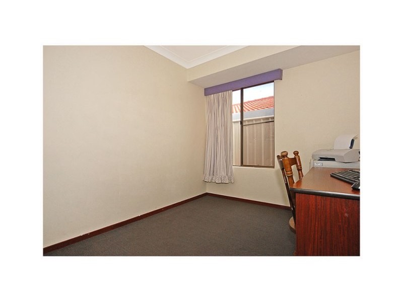 29 Willesden Ave, Kingsley WA 6026