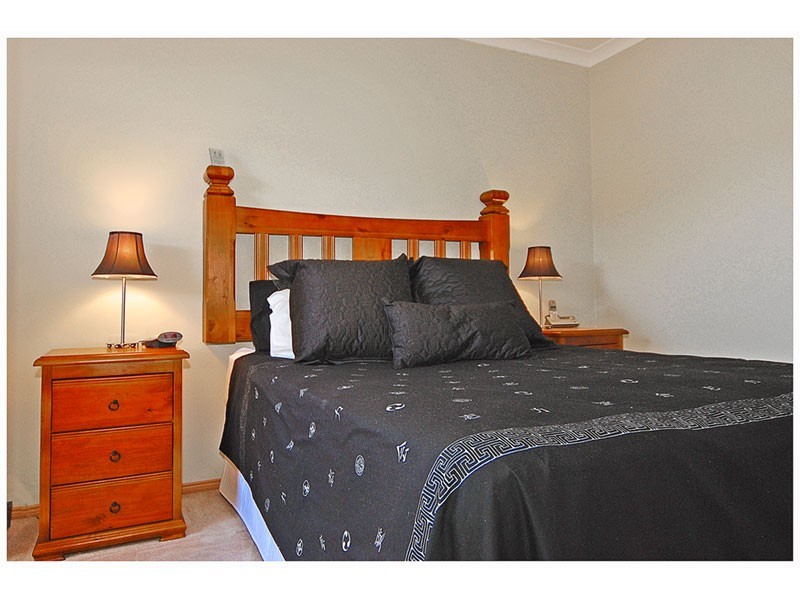 1 Springfield Ct, Kallaroo WA 6025