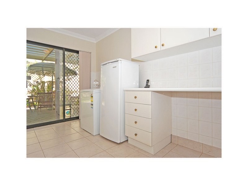 21 Long Beach Prom, Mindarie WA 6030