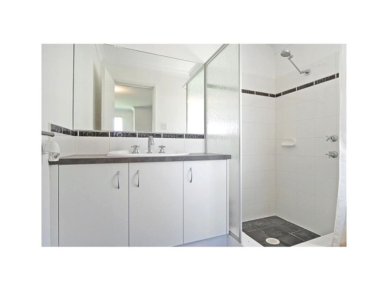 105 Ashley Road, Tapping WA 6065