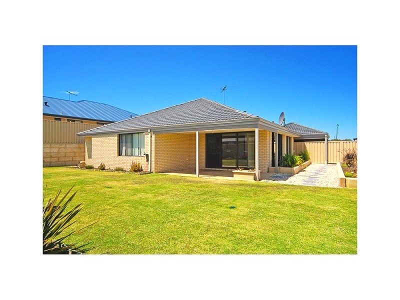 105 Ashley Road, Tapping WA 6065