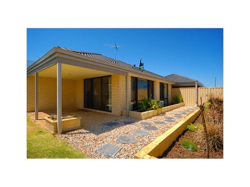 105 Ashley Road, Tapping WA 6065