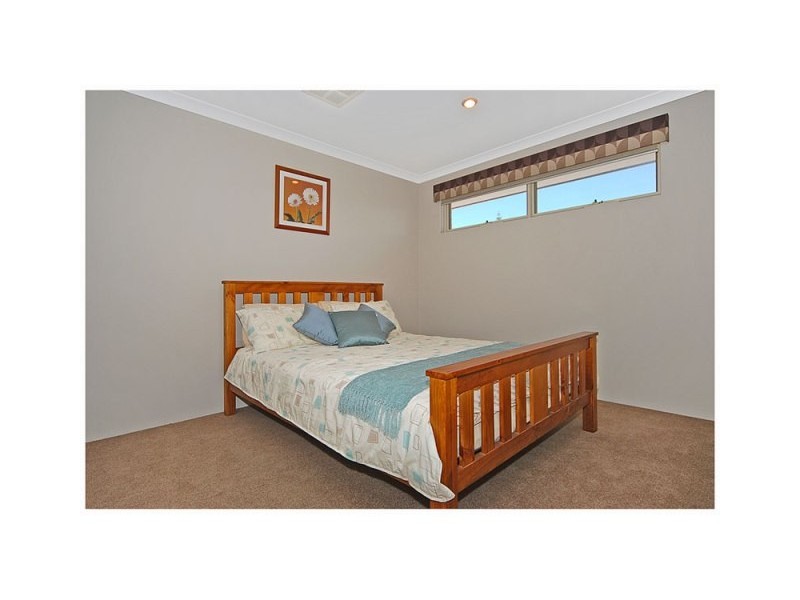 25 Beachside Drive, Burns Beach WA 6028