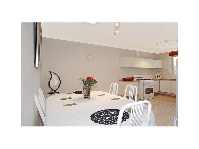 10b  Winship Ave, Wanneroo WA 6065