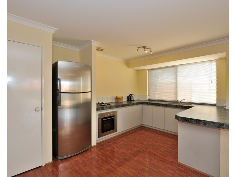 4 Dundaff Turn, Kinross WA 6028