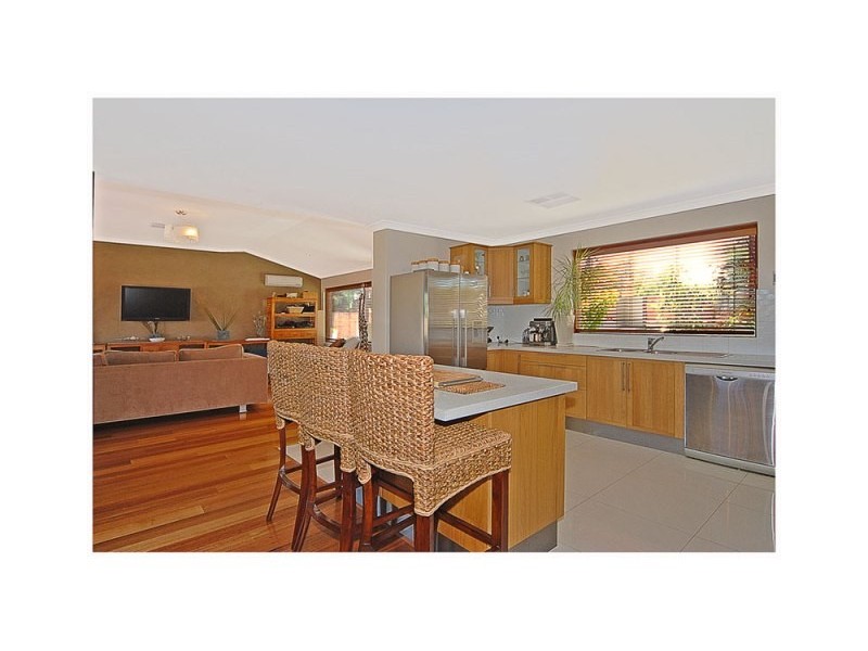 40 Bearing Parade, Mullaloo WA 6027