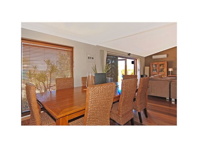 40 Bearing Parade, Mullaloo WA 6027