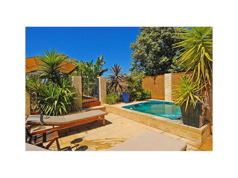 40 Bearing Parade, Mullaloo WA 6027