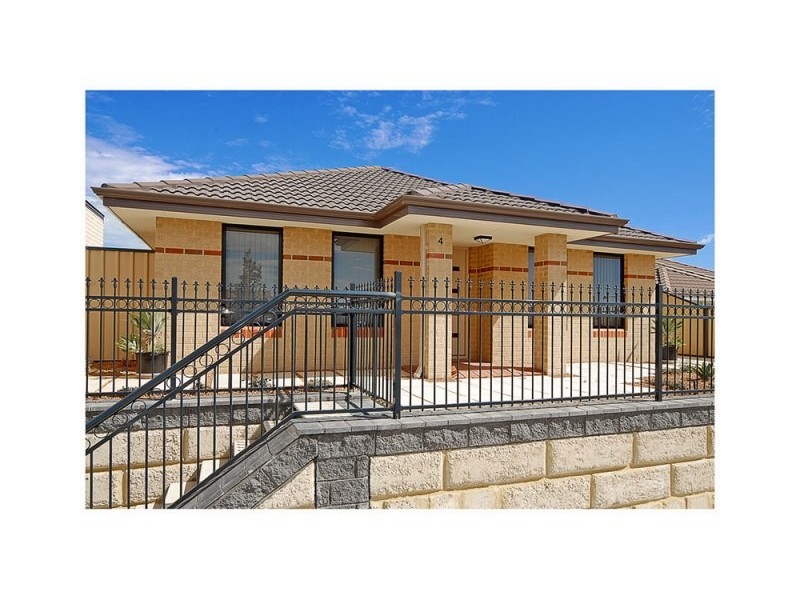 4  Atra Avenue, Tapping WA 6065