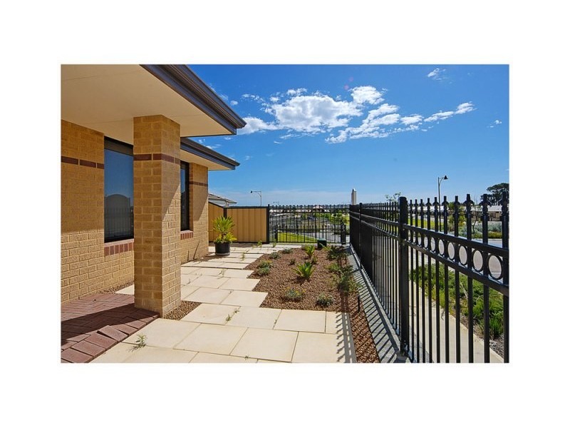 4  Atra Avenue, Tapping WA 6065