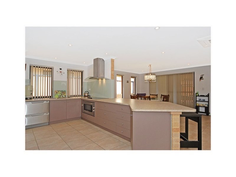 4  Atra Avenue, Tapping WA 6065