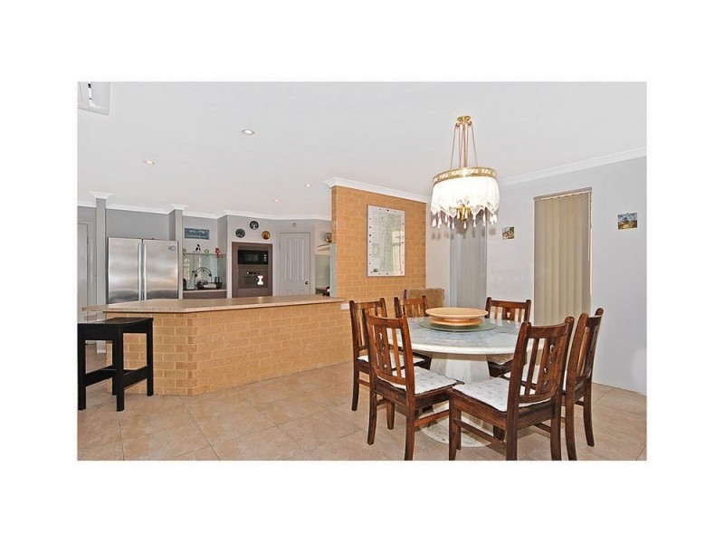 4  Atra Avenue, Tapping WA 6065