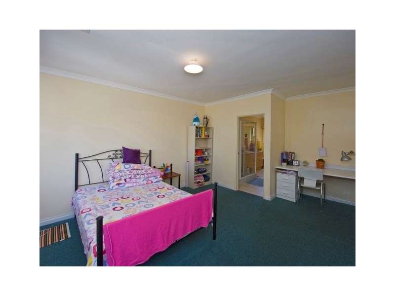 23b Shoveler Terrace, Joondalup WA 6027
