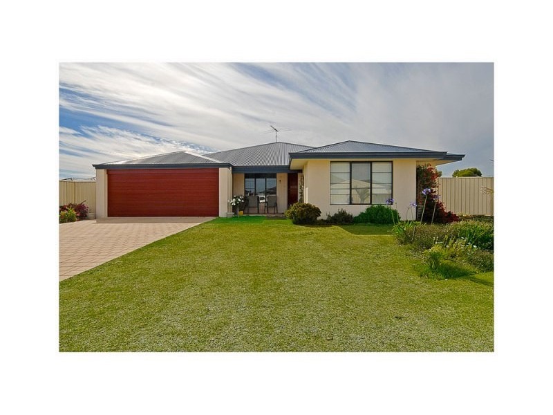 31 Alandale Bend, Banksia Grove WA 6031