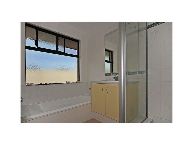 31 Alandale Bend, Banksia Grove WA 6031