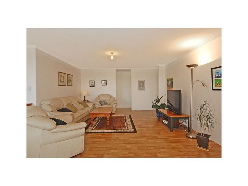 31 Alandale Bend, Banksia Grove WA 6031