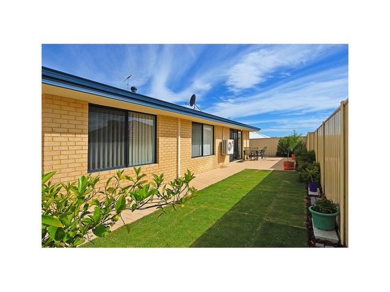 31 Alandale Bend, Banksia Grove WA 6031