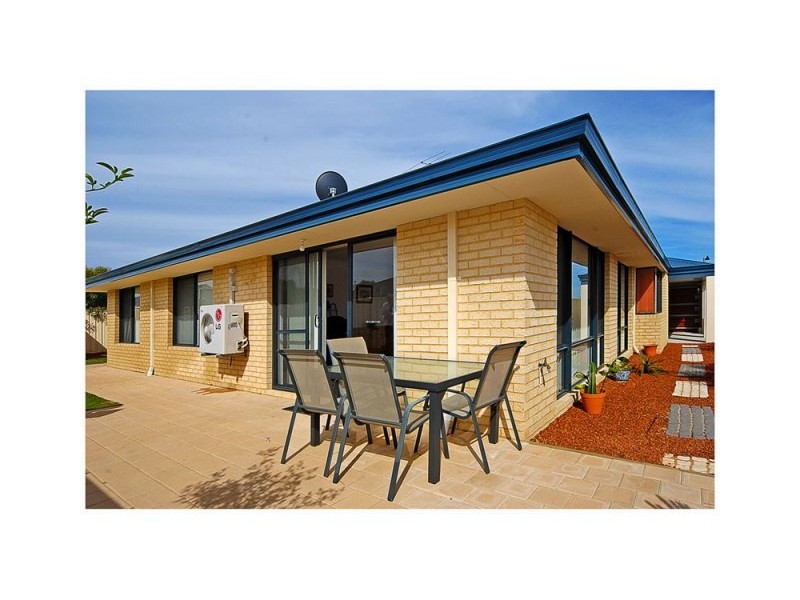 31 Alandale Bend, Banksia Grove WA 6031