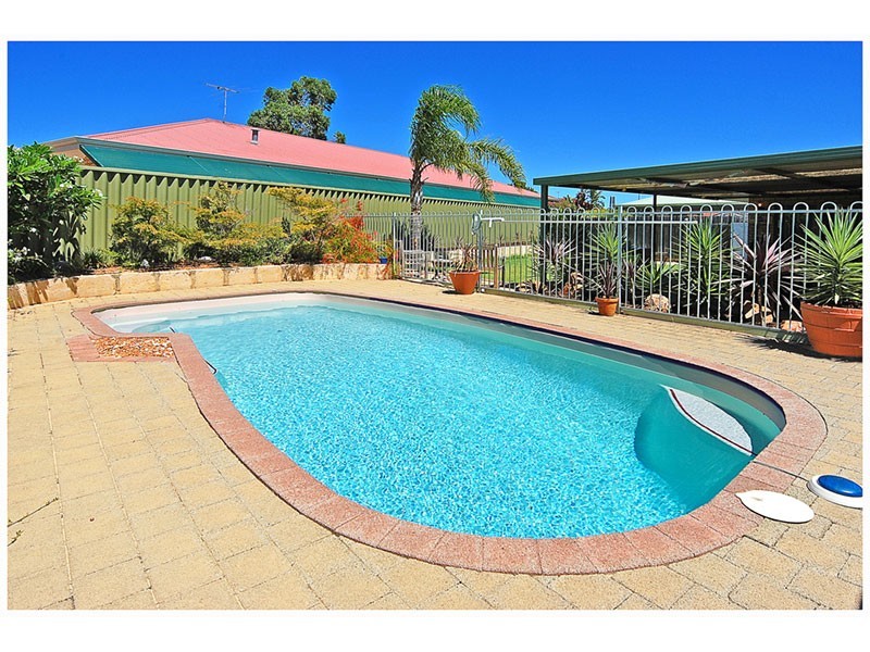 4 Arbroath Circle, Kinross WA 6028