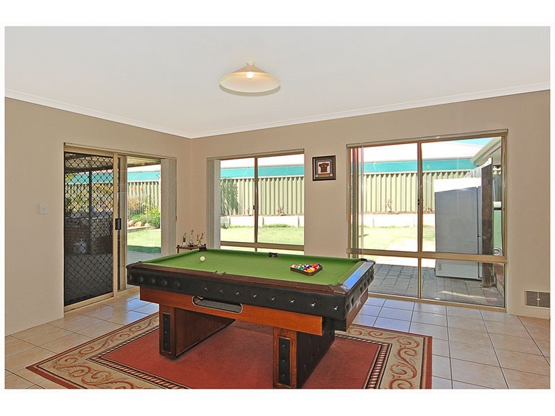 4 Arbroath Circle, Kinross WA 6028