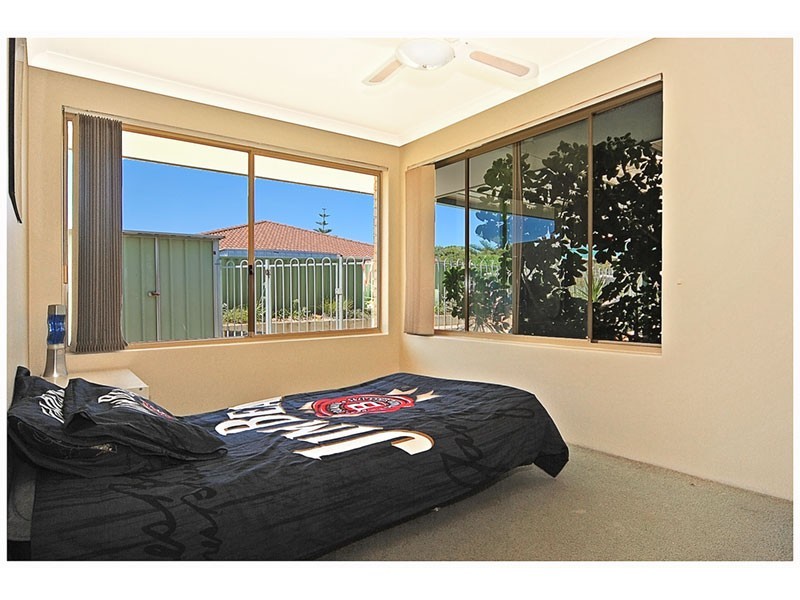 4 Arbroath Circle, Kinross WA 6028