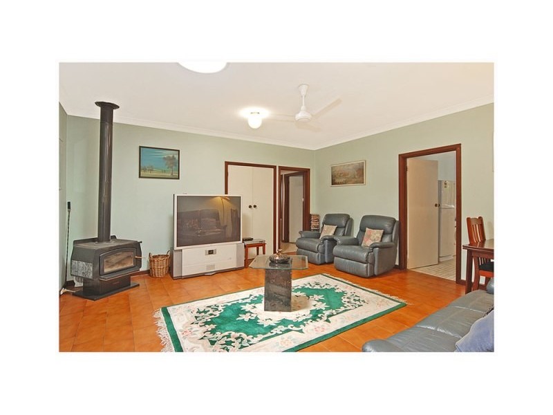 31 Sovereign Drive, Two Rocks WA 6037