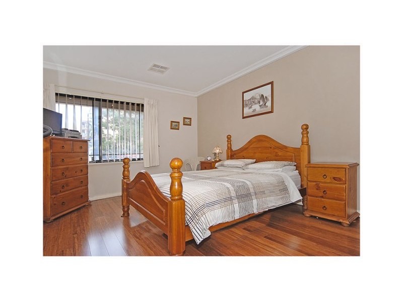 4/205 Lakeside Drive, Joondalup WA 6027