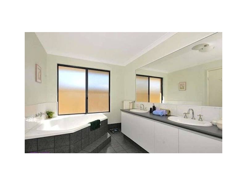 44 Miramare, Currambine WA 6028